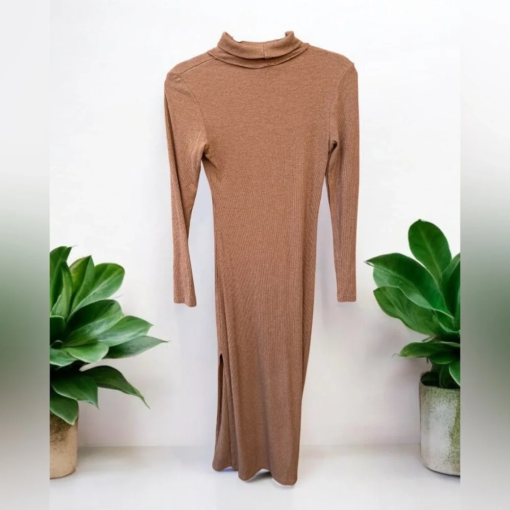 LNA (Revolve) Ribbed Tureneck Dress small